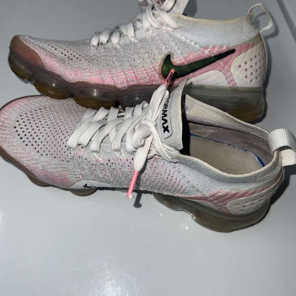 NIKE VAPORMAX SNEAKERS - Picture 4 of 10